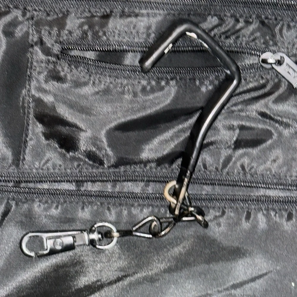 TUMI Vintage Black Leather Garment/ Suit Tri Fold Expandable Travel Bag